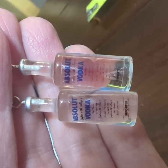 HOST PICK 💎 Absolut Vodka Novelty Hook Earrings - Picture 4 of 6